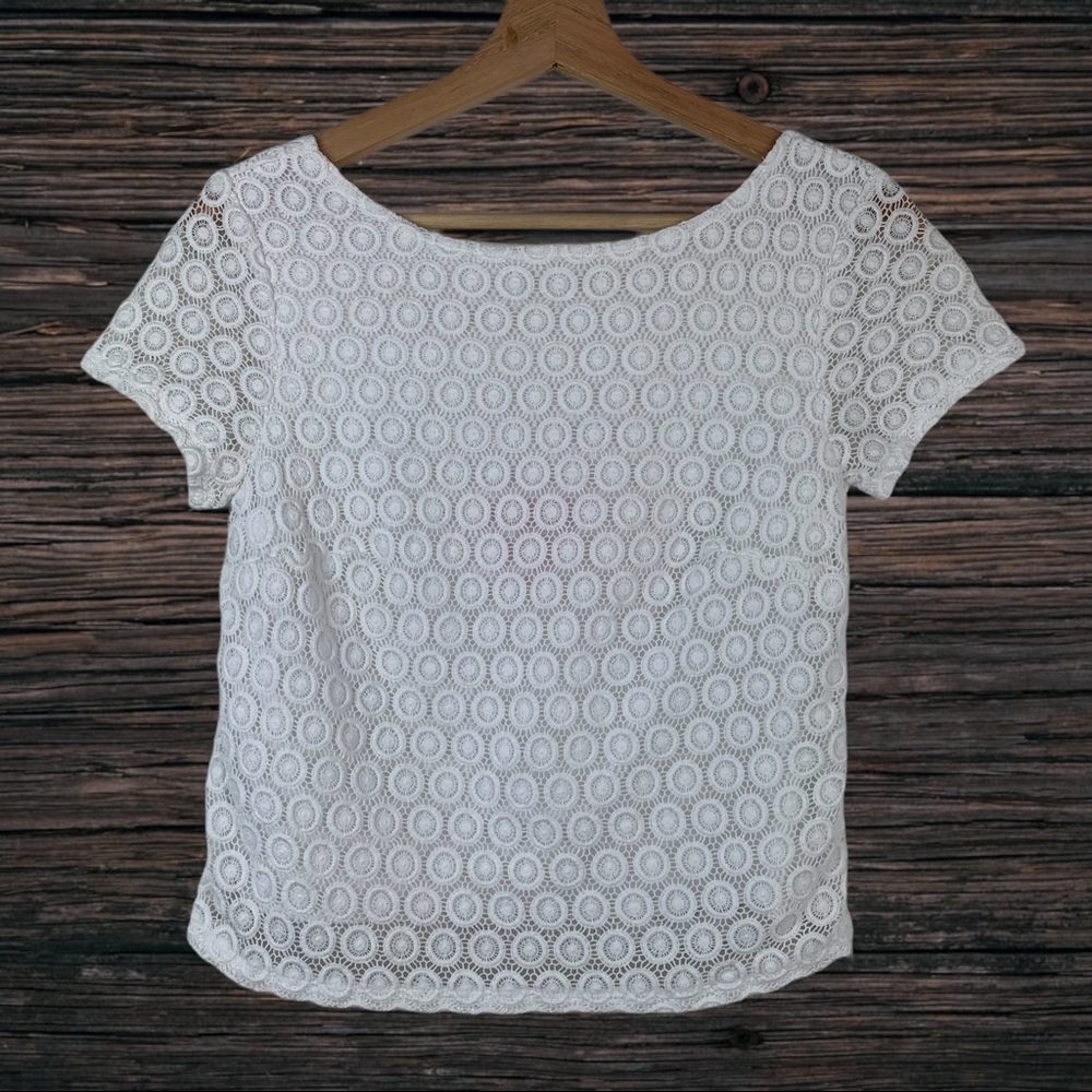 Lilly Pulitzer White Lace Crochet Top